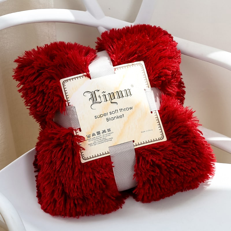 Girls' Faux Fur Throw Blanket with Soft Shaggy Long Pile Texture and Cozy Fluffy Design - Image 1