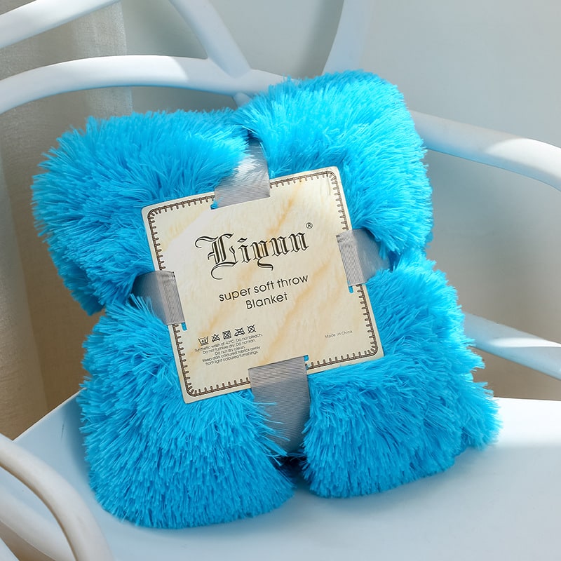 Girls' Faux Fur Throw Blanket with Soft Shaggy Long Pile Texture and Cozy Fluffy Design - Image 6