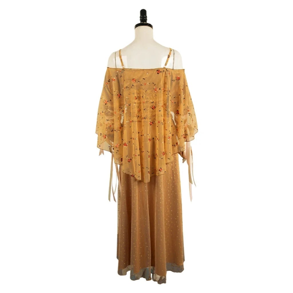 Halloween Plus Size Medieval Dress Costume with Embroidered Bodice and Off-Shoulder Neckline - Image 2