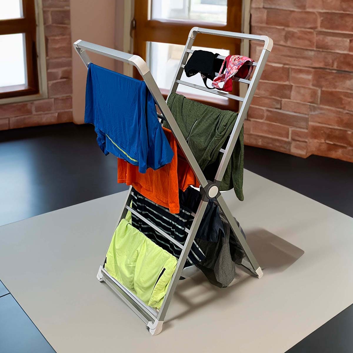 Heated Clothes Horse Drying Rack with Collapsible Folding Frame and Aluminum X-Frame Design - Image 1