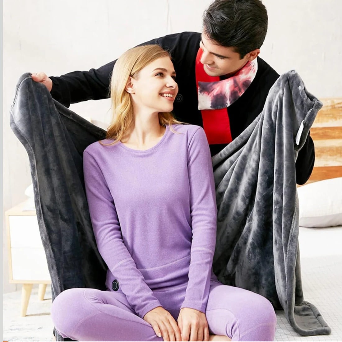 Heated Shawl with Fleece Wrap Zipper Closure and USB Power for Energy Efficient Warmth - Image 5
