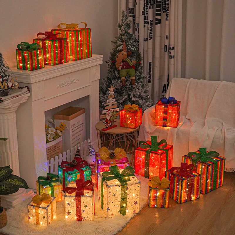 Holiday Gift Sets with Pre-Lit Boxes and Christmas of 3 Lighted Decorative Cube with Bows - Image 3