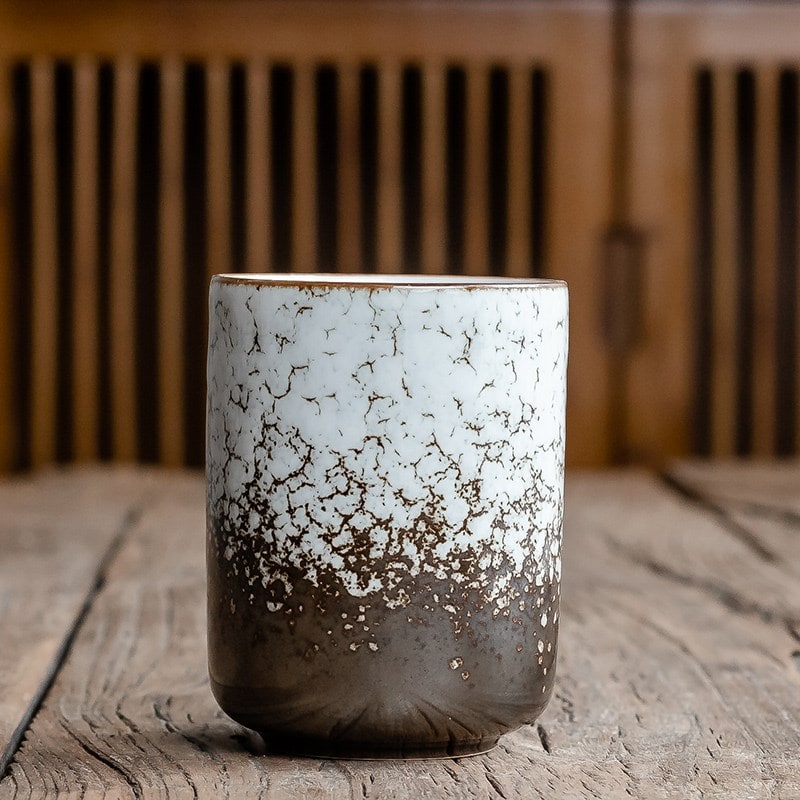 Japanese Teacup with Ceramic Crackle Glaze and Handleless Design for Tea Set In Bulk - Image 1