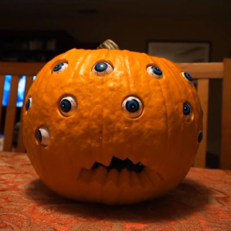 Kids' Halloween Animated Pumpkin Decorations with Moving Eyeballs for Scary Party Prop - Image 15
