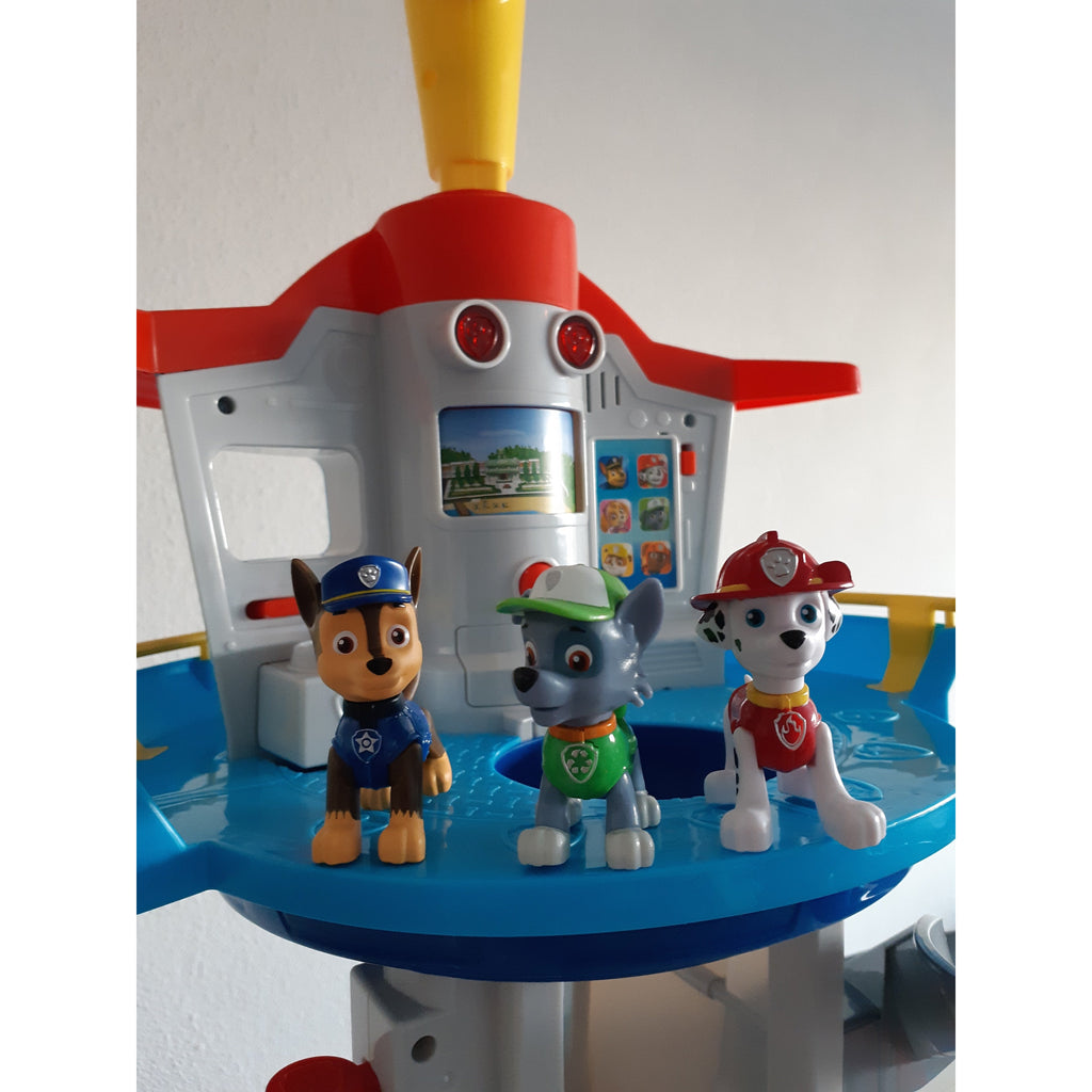 Kids' Lookout Tower Toy Playset with Spiral Slide Parking Base and Vehicle Figures - Image 3