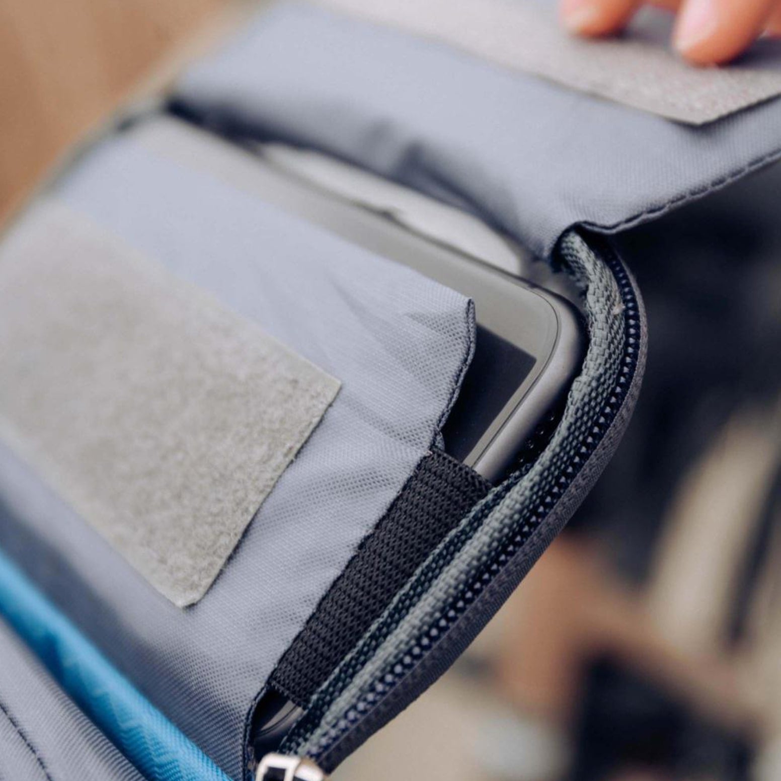 Bicycle Handlebar Phone Bag with Touchscreen Pocket