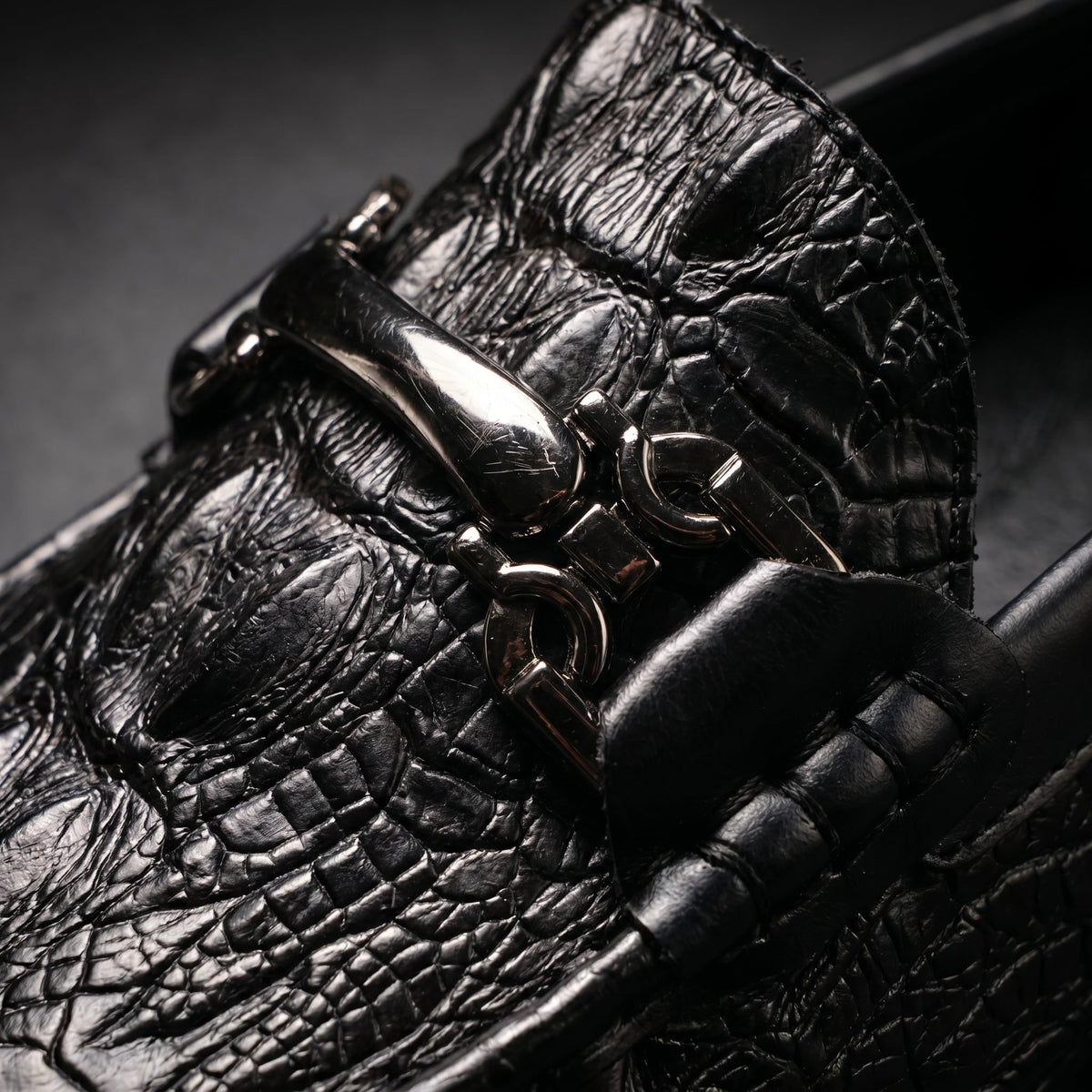 Men's Driving Loafers Slip on with Croc Embossed Leather and Metal Bit Detail Moccasin - Image 7