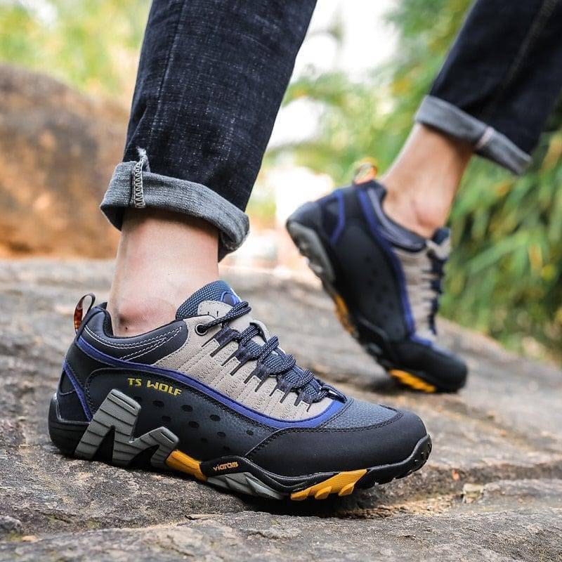 Men's Hiking Shoes Top Trail Trekking with Lace-Up Lug Sole and Reinforced Toe Cap Light - Image 1