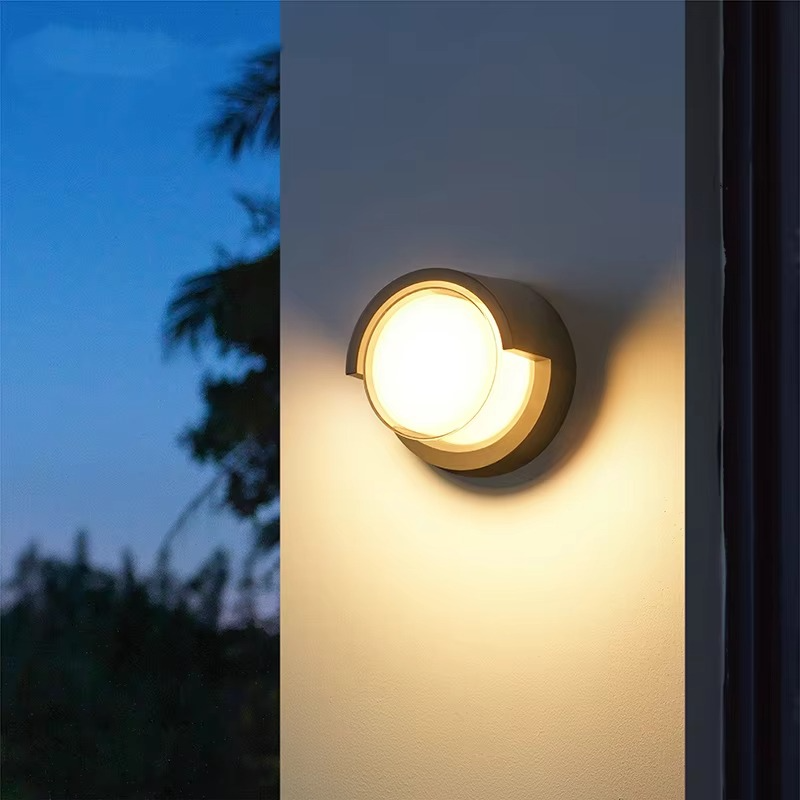 Outdoor Wall Sconce with Motion Sensor and Geometric Metal Frame LED Lighting - Image 3