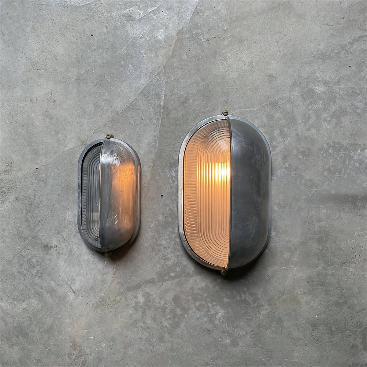 Oval Bulkhead Wall Light with Weather-Resistant Eyelid Cover and Ribbed Glass Diffuser - Image 41