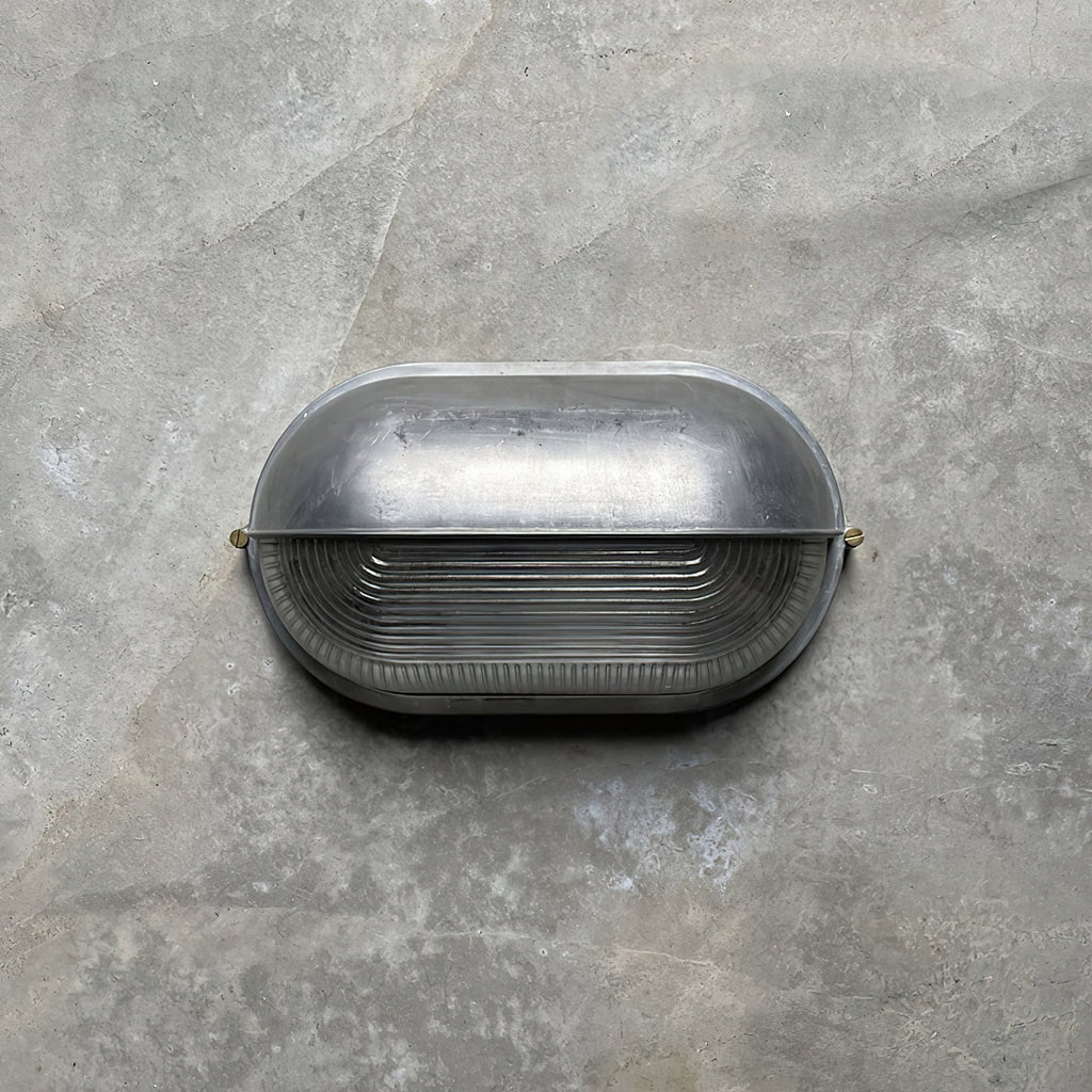 Oval Bulkhead Wall Light with Weather-Resistant Eyelid Cover and Ribbed Glass Diffuser - Image 44