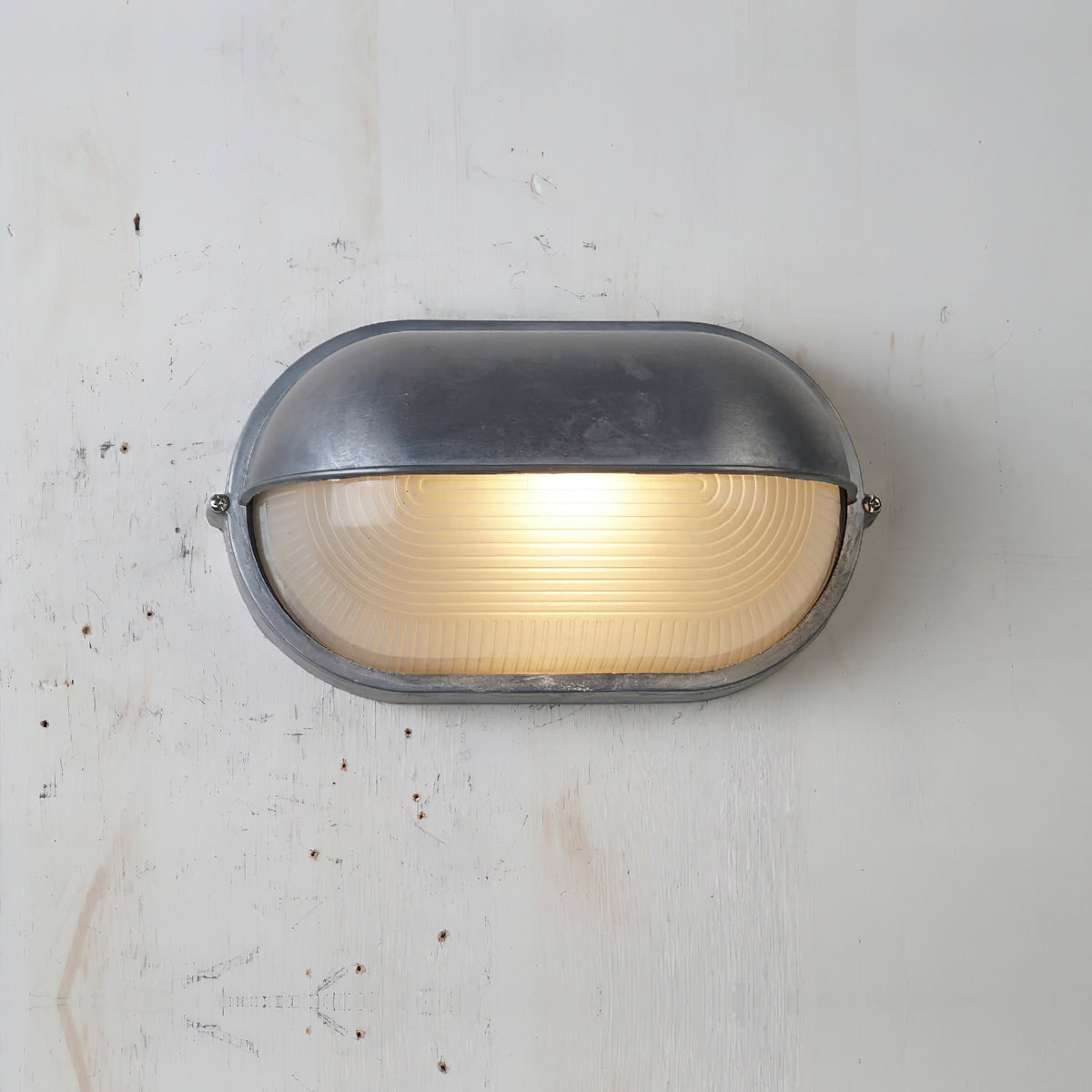 Oval Bulkhead Wall Light with Weather-Resistant Eyelid Cover and Ribbed Glass Diffuser - Image 46