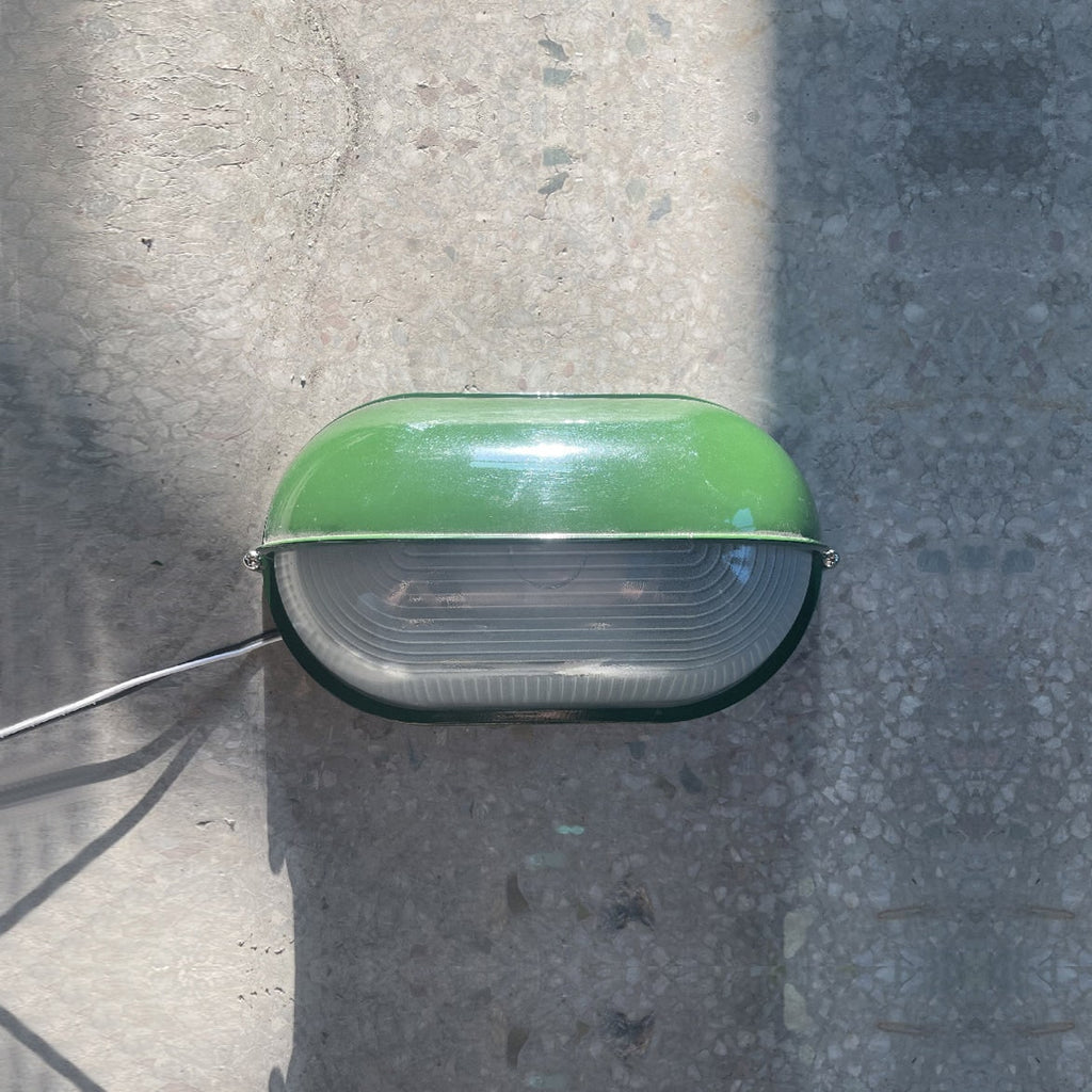 Oval Bulkhead Wall Light with Weather-Resistant Eyelid Cover and Ribbed Glass Diffuser - Image 56