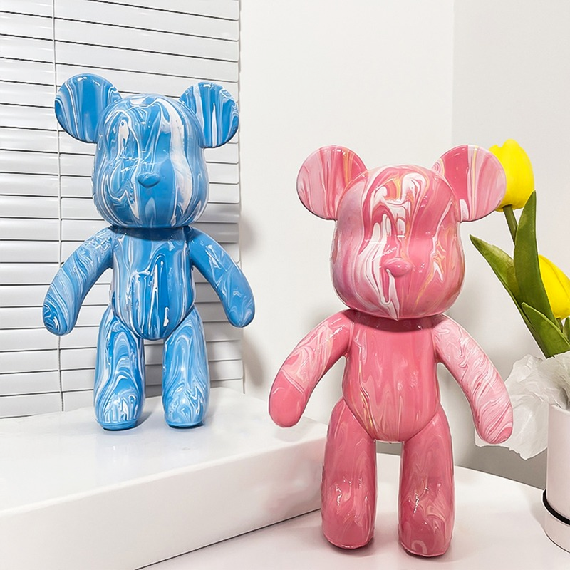 Paint Bear Fluid Art Kit with Articulated Vinyl Figurine for Creative Painting - Image 1