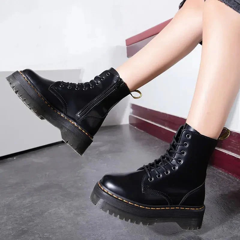 Platform Combat Boots with Chunky Sole Lace-Up Closure and Side Zipper - Image 2