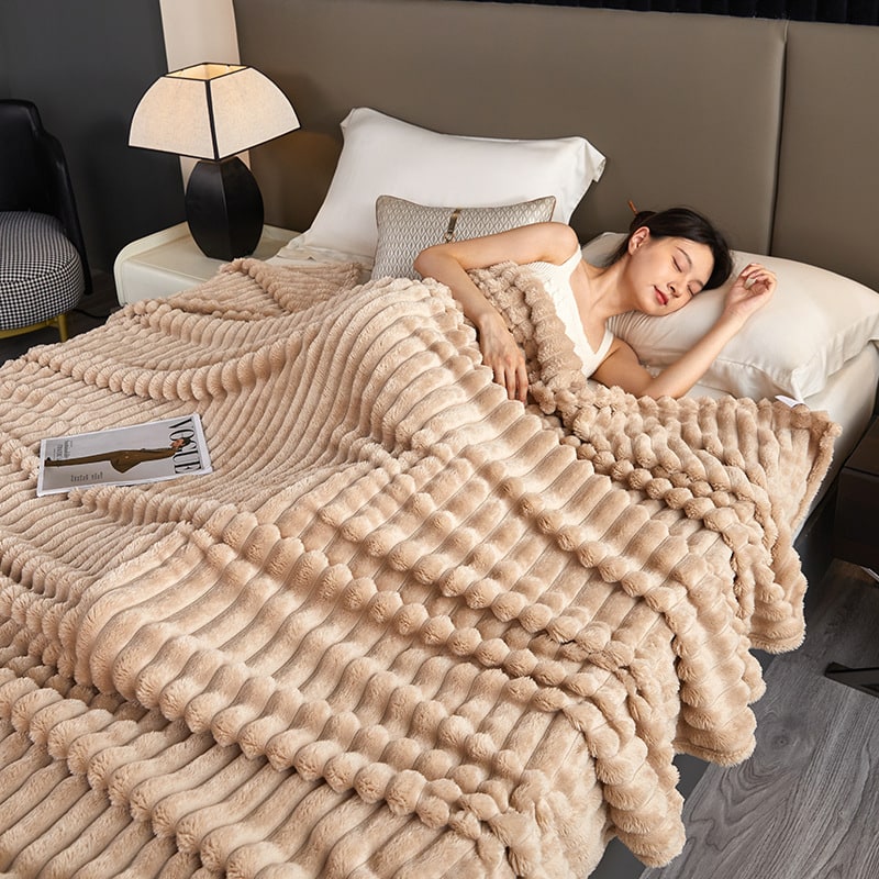 Plush Throw Blanket with Faux Fur Double-Sided Design and Ribbed Texture - Image 10