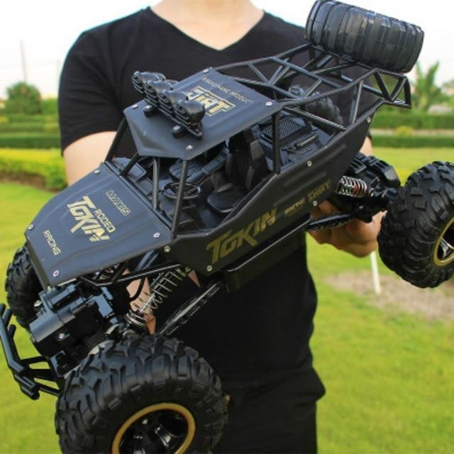 Rc Rock Crawler Remote Control 4wd Off-Road Toy Truck with Shock Suspension - Image 3