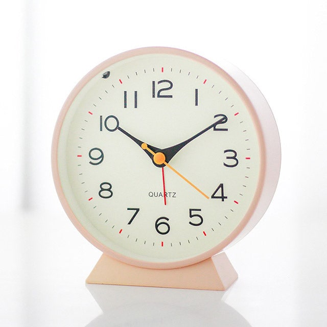 Retro Analog Alarm Clock with Battery Operation Non-Ticking Quartz Movement and Backlight - Image 20