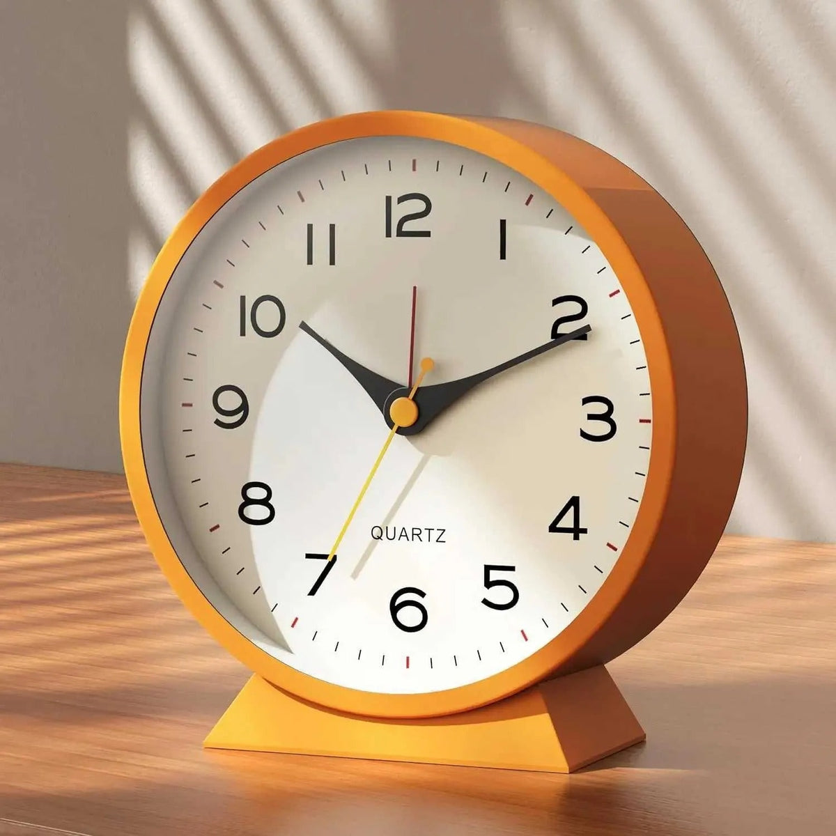 Retro Analog Alarm Clock with Battery Operation Non-Ticking Quartz Movement and Backlight - Image 5