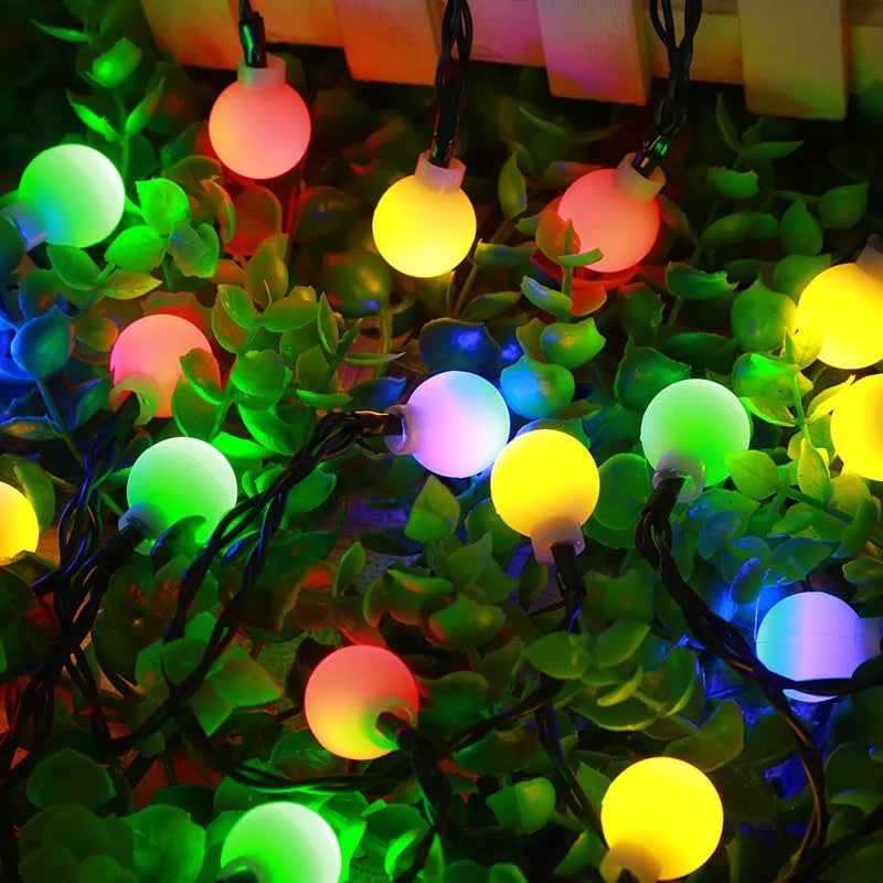 Solar String Lights with Frosted Globe Bulbs for Outdoor Yard and Fairy Lighting - Image 4