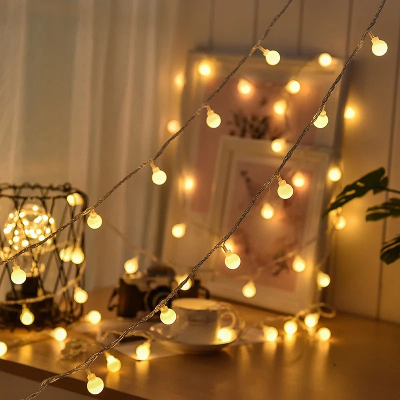 Solar String Lights with Frosted Globe Bulbs for Outdoor Yard and Fairy Lighting - Image 7