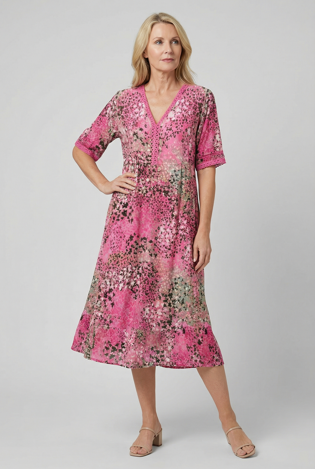 Speckled Floral Print Midi Dress with Side Pockets — styling detail