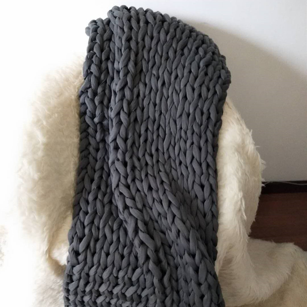 Weighted Chunky Knit Blanket with Hand-Woven Yarn and Braided Borders Finger Knitting - Image 13