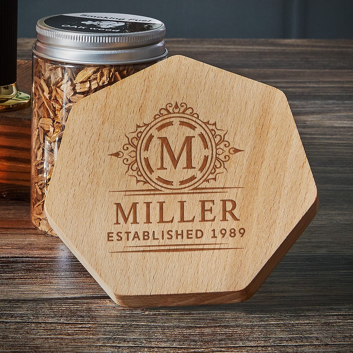 Whiskey Cocktail Smoker Kit with Torch Wood Chips and Cleaning Brush for Old Fashioned Drinks - Image 4