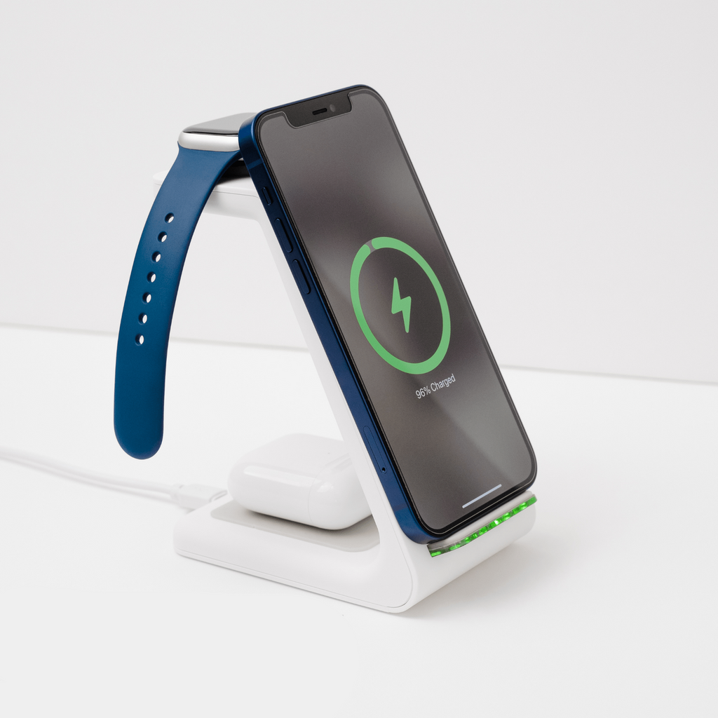Wireless Charging Station for Multiple Devices with Fast 15w Power and Compact Design - Image 1