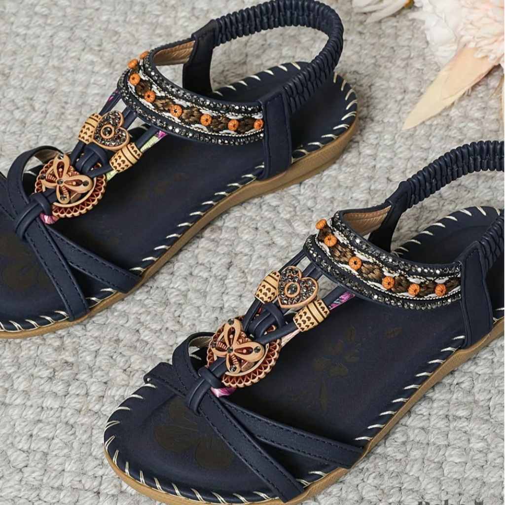 Women's Bohemian Beaded Strap Open Toe Flat Sandals — close-up