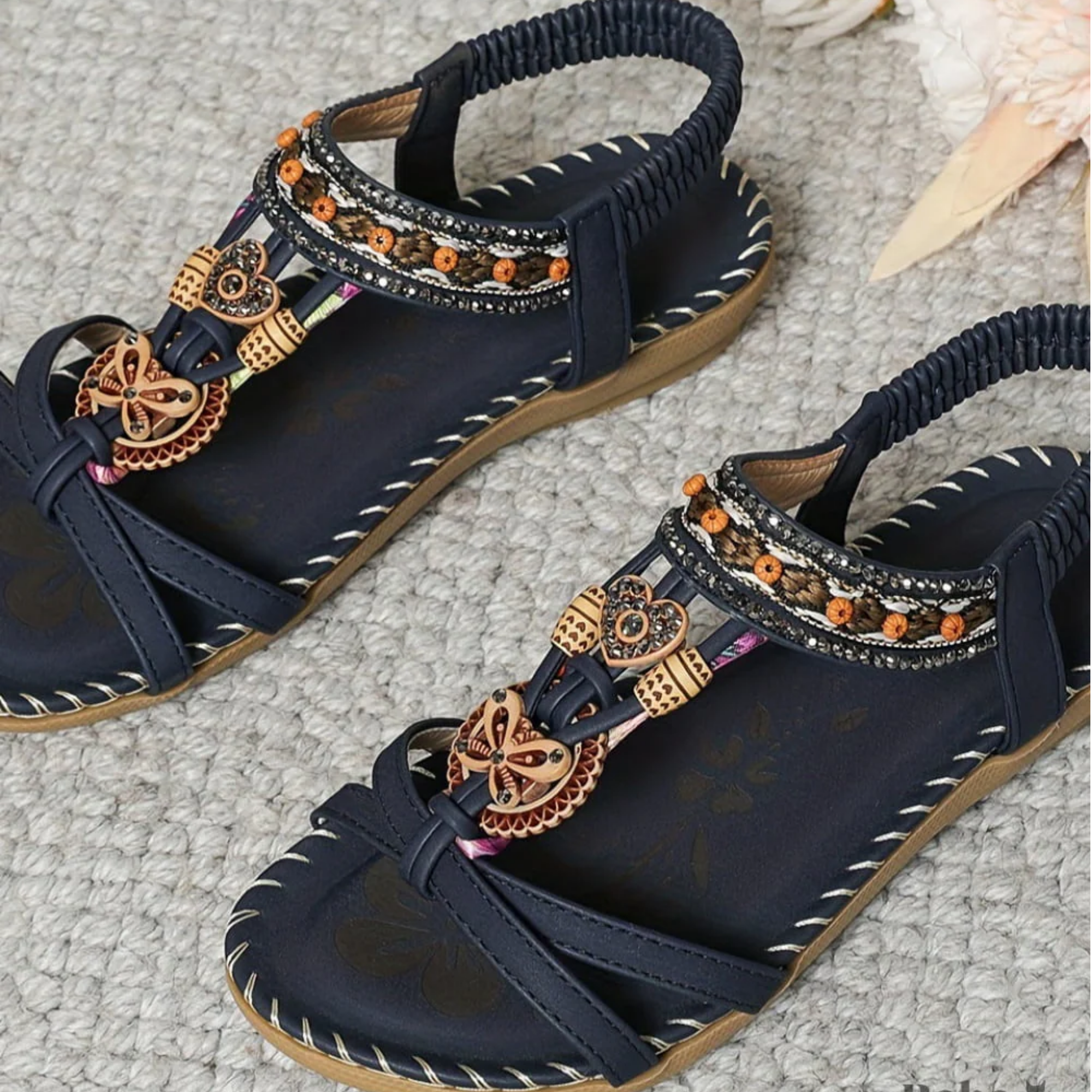 Women's Bohemian Beaded Strap Open Toe Flat Sandals — close-up