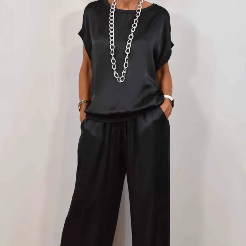Women's Elegant Flowing Two-Piece Daywear Set — alternative angle