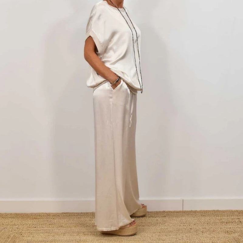 Women's Elegant Flowing Two-Piece Daywear Set — model wearing