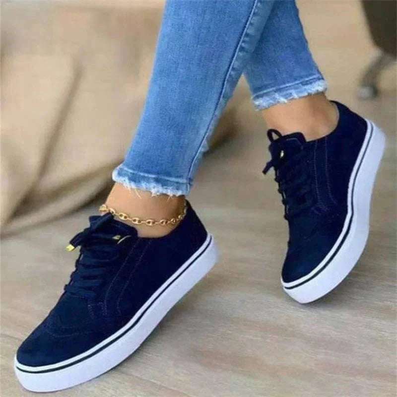 Women's Lace-Up Brogue Platform Sneakers in 5 Colours — model wearing