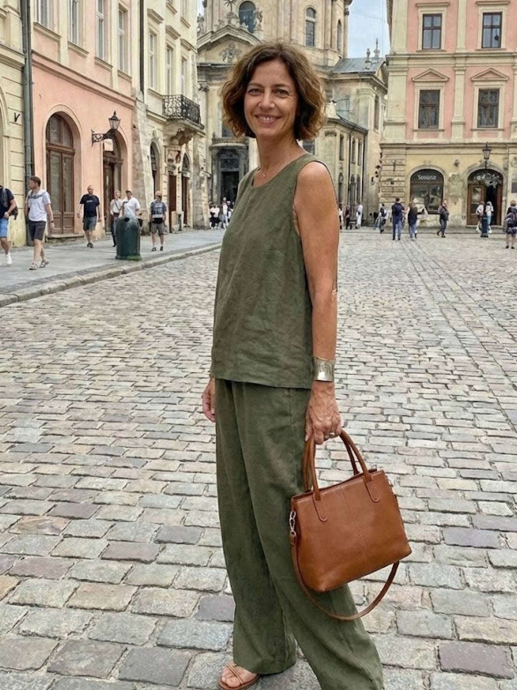 Women's Sleeveless Tank Top and Wide-Leg Pants Two-Piece Set — model wearing