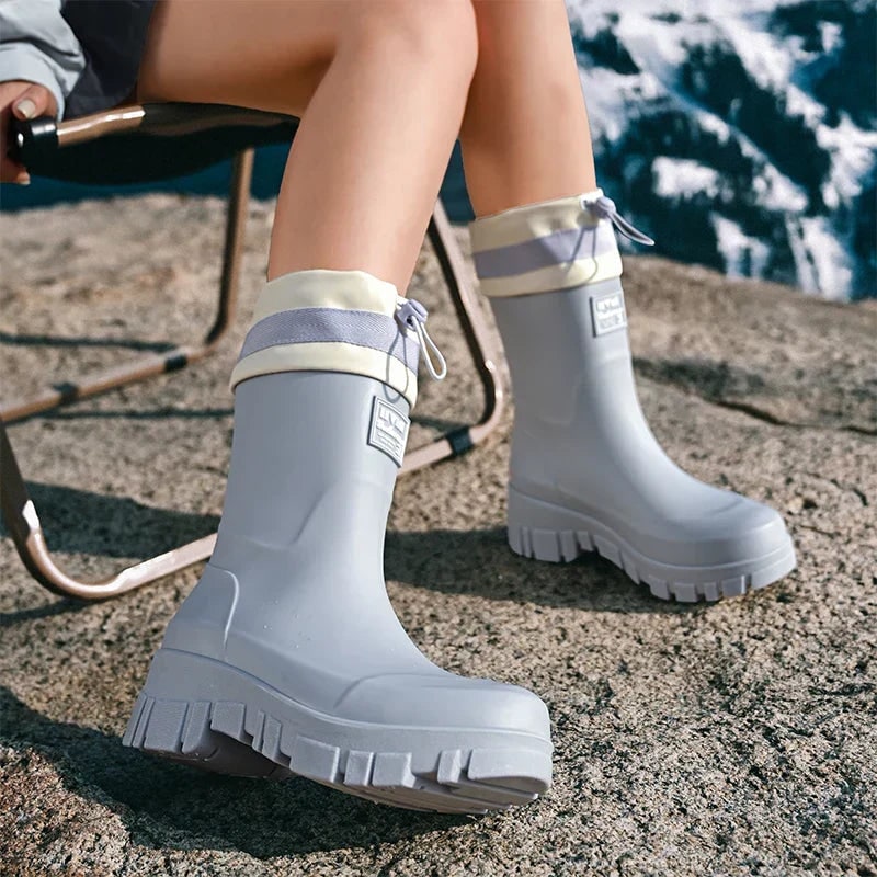 Women's Waterproof Boots with Adjustable Drawstring Collar and Chunky Lug Sole - Image 19